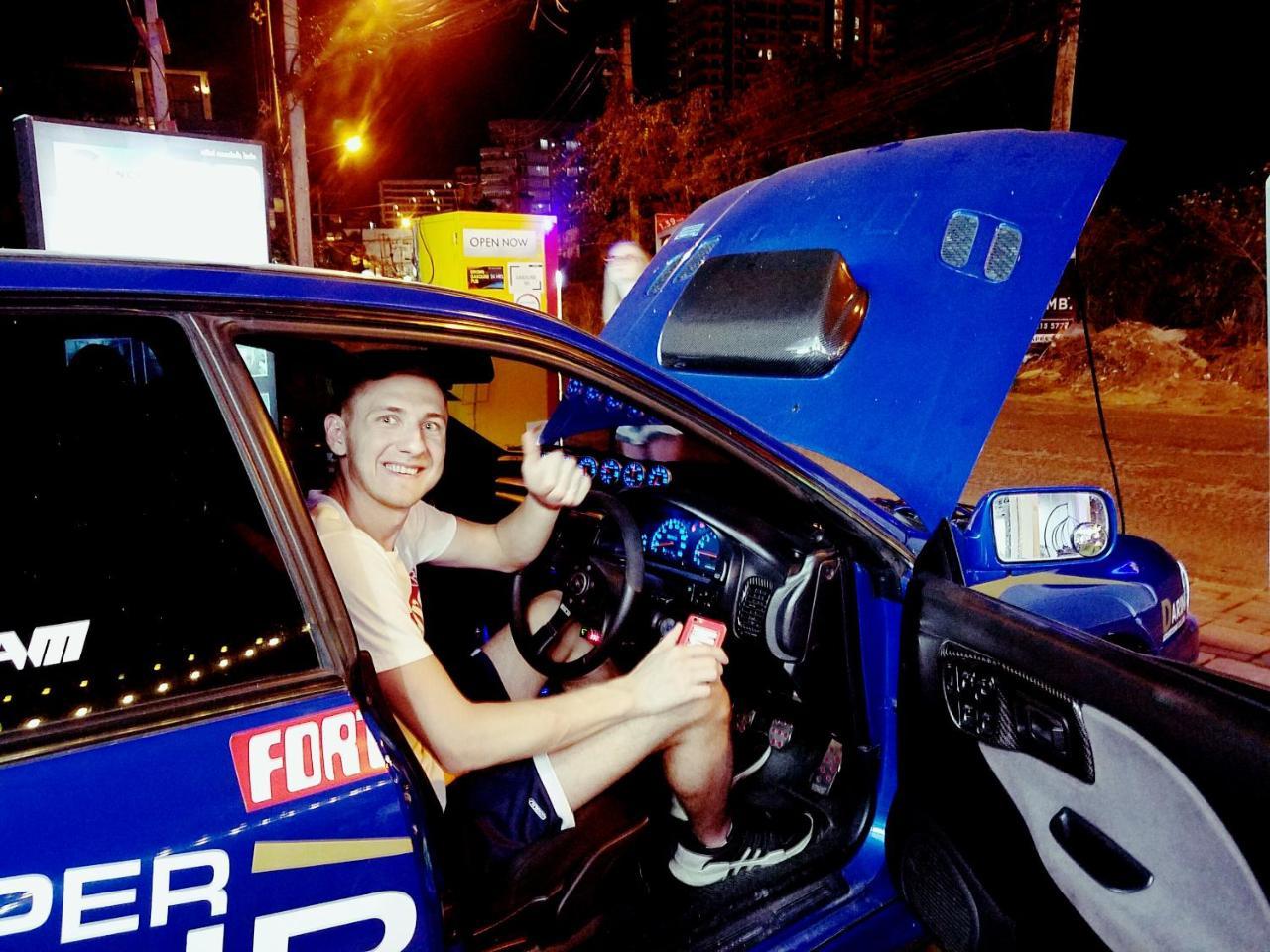 French Connection Hotel Pattaya Luaran gambar